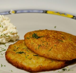 potato pancakes 544701_640