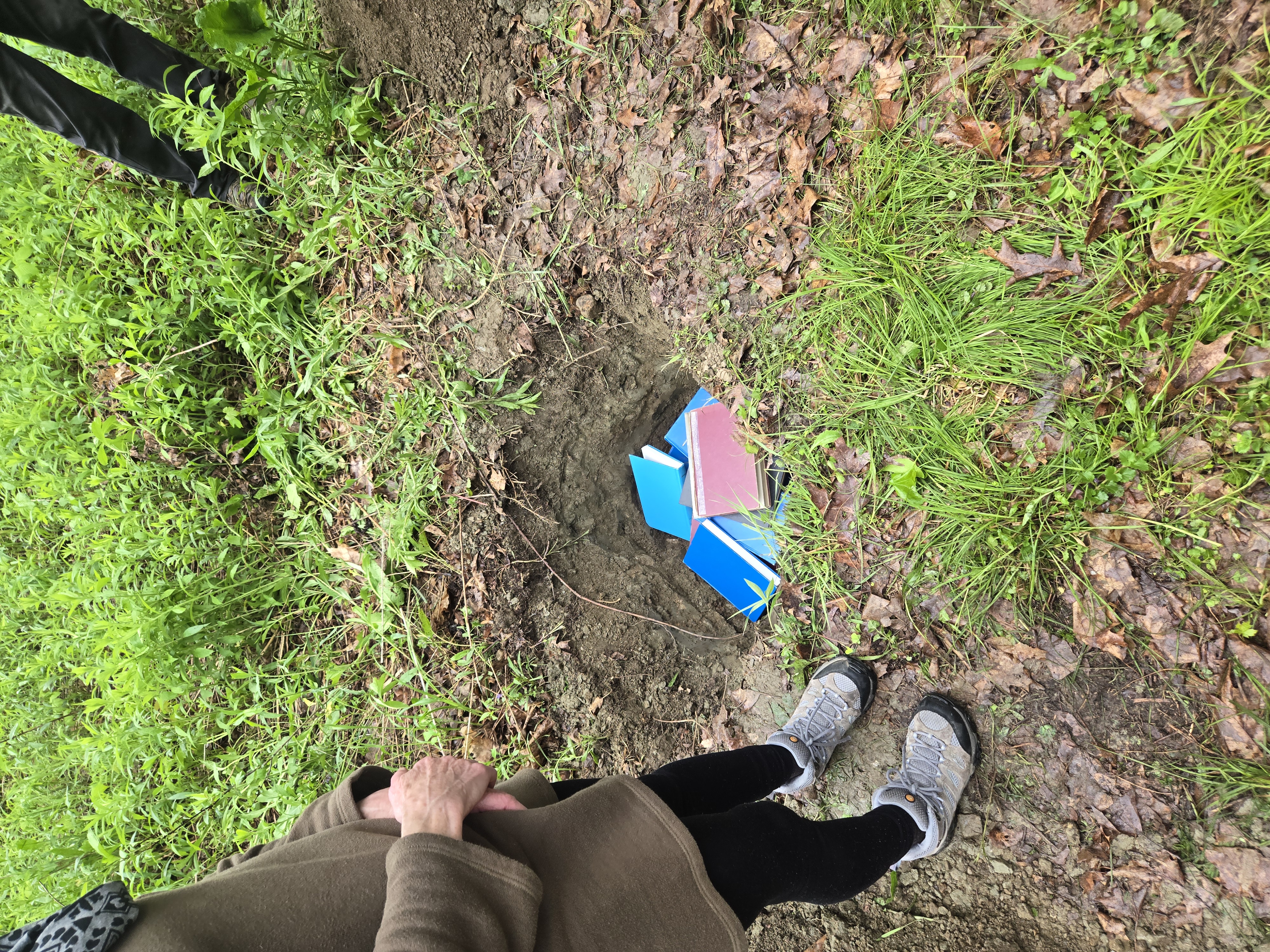 Yalla Chaverim burying sacred books